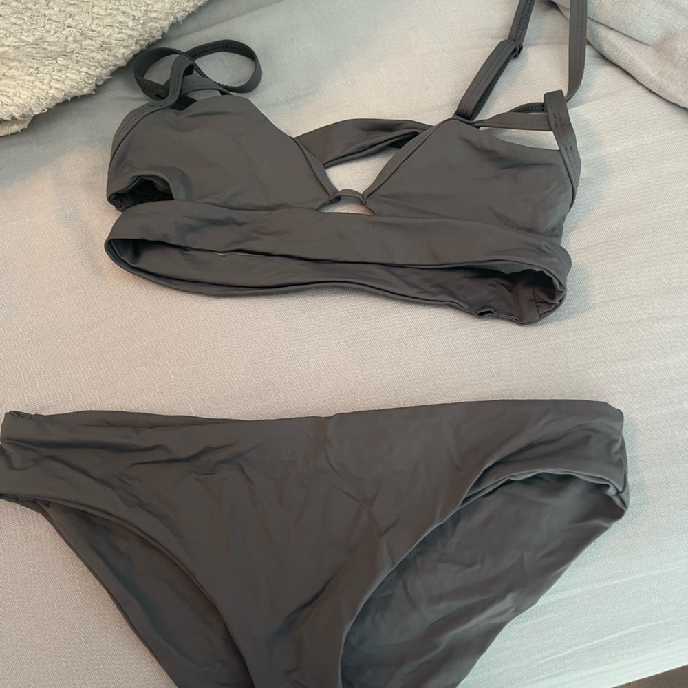Tavik Gray Bikini. Size small bottoms. Size XS top.